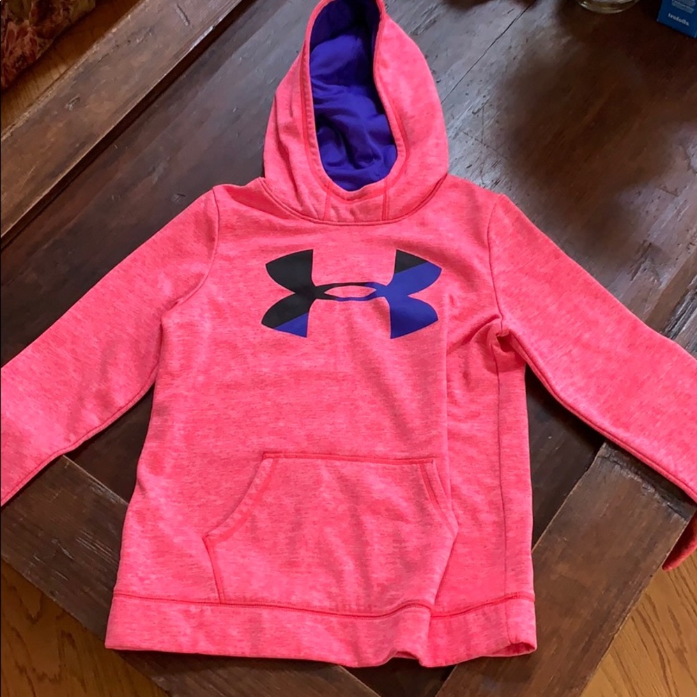 bright pink under armour hoodie✨
